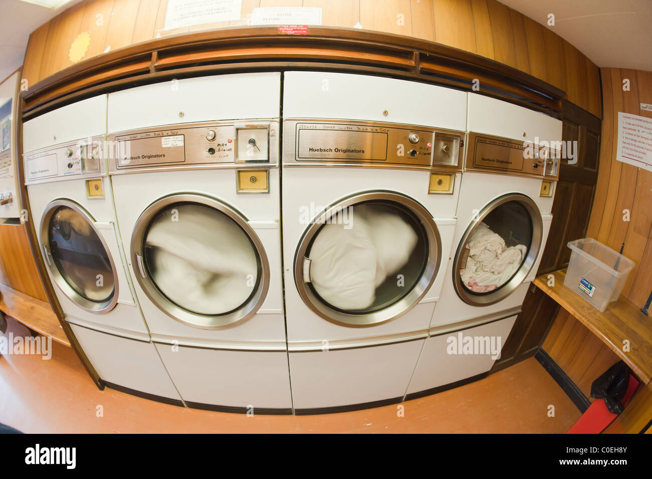 Laundrette uk hires stock photography and images Alamy
