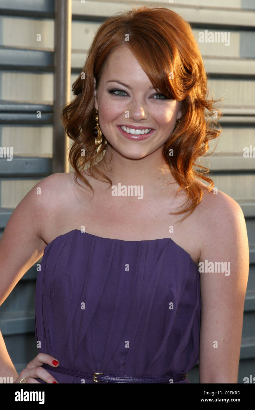 Emma Stone Hollywood Life Magazine S 10th Annual Young Hollywood