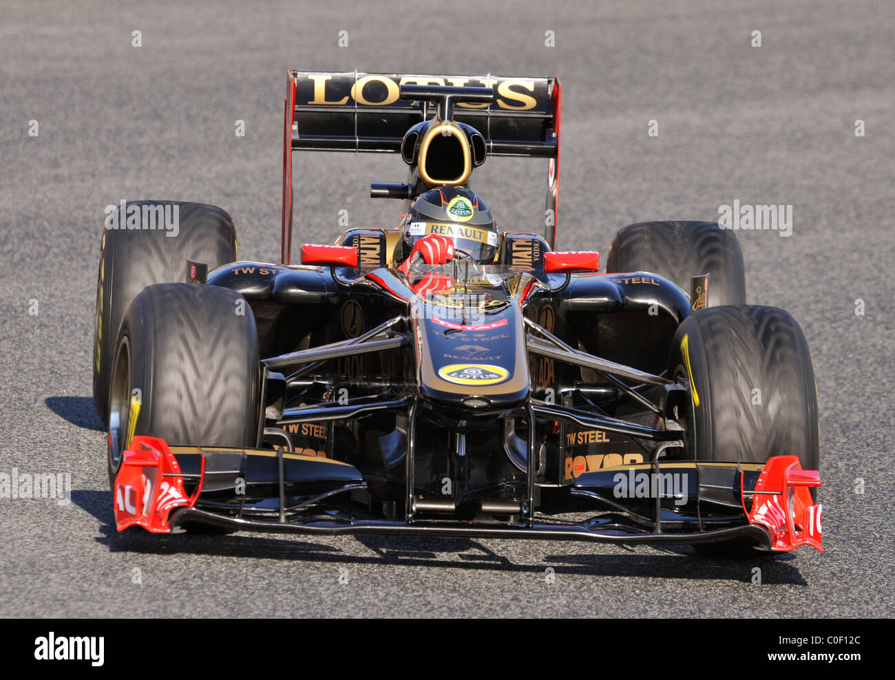 Nick Heidfeld (GER) in the Renault R31  Formula One race car In Feb. 2011 Stock Photo