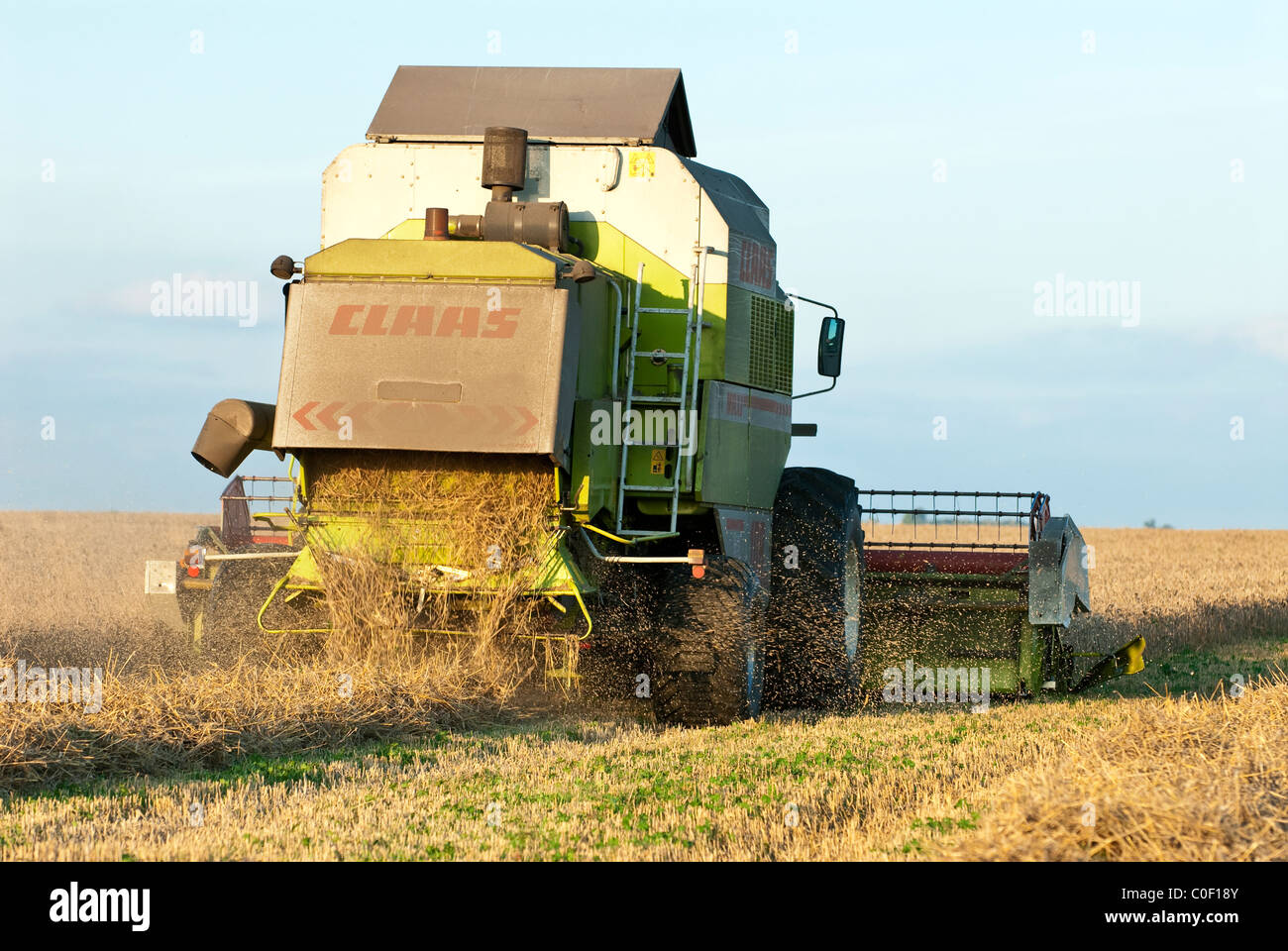 Combine harvester at work summer,Warwickshire, England Stock Photo Alamy