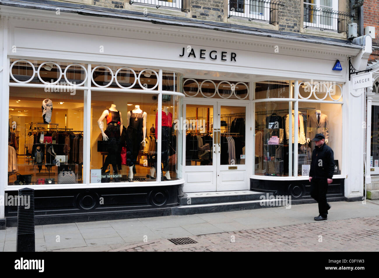 Jaeger fashion hi-res stock photography and images - Alamy