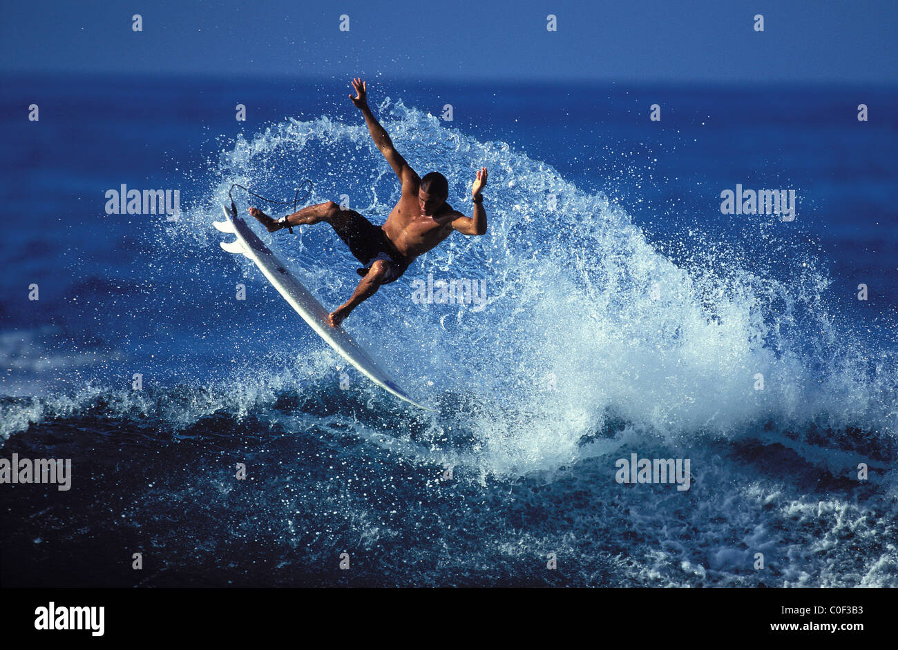 Kelly Slater surfing at OTW, north shore, Hawaii, 1996 Stock Photo