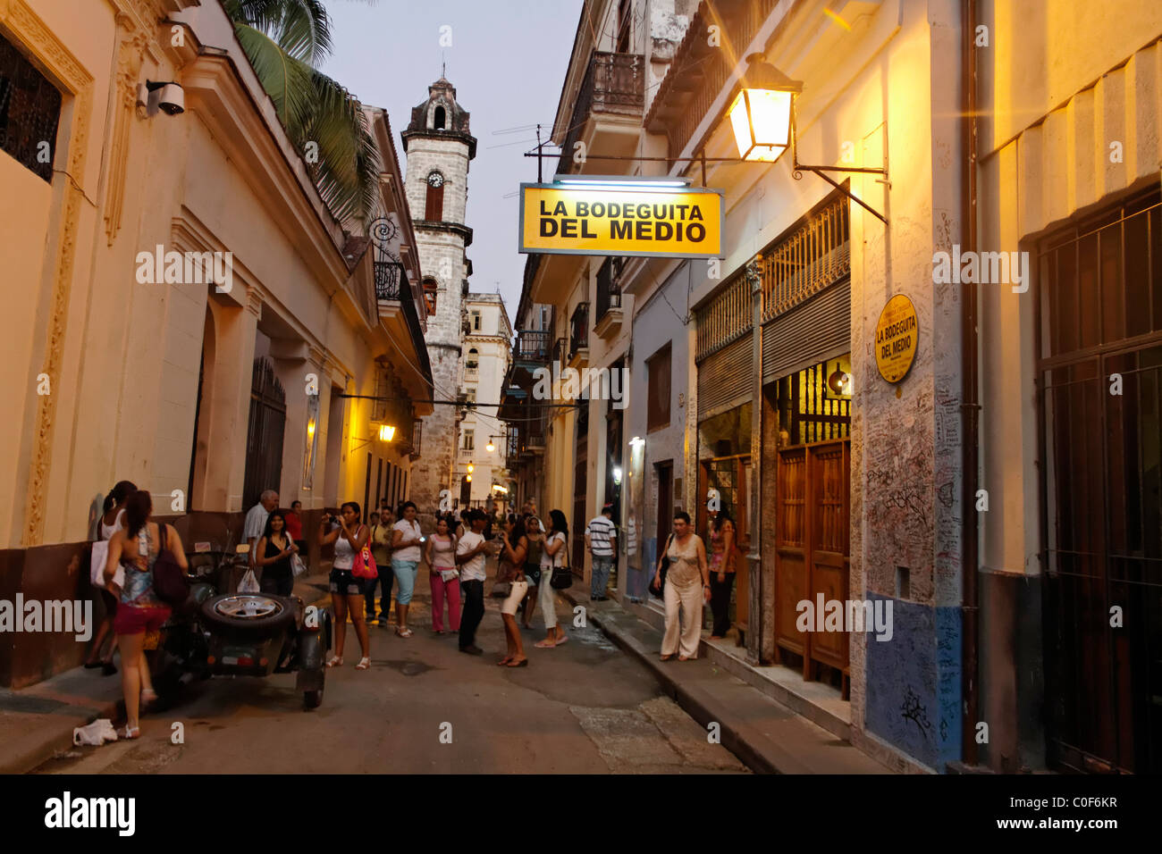 La Bodeguita del Medio, Havanna Viejo, Hemingways Bar in Havanna, Cuba,  Stock Photo