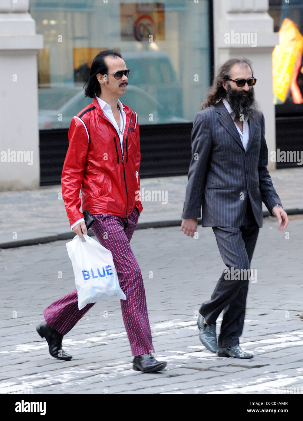 Nick cave shopping on parizska hi-res stock photography and images - Alamy