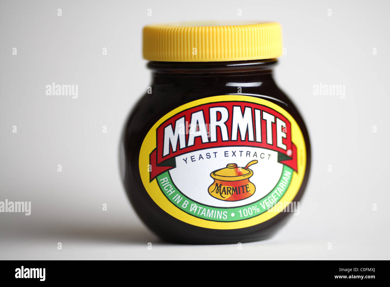 Jar of british marmite hi-res stock photography and images - Alamy