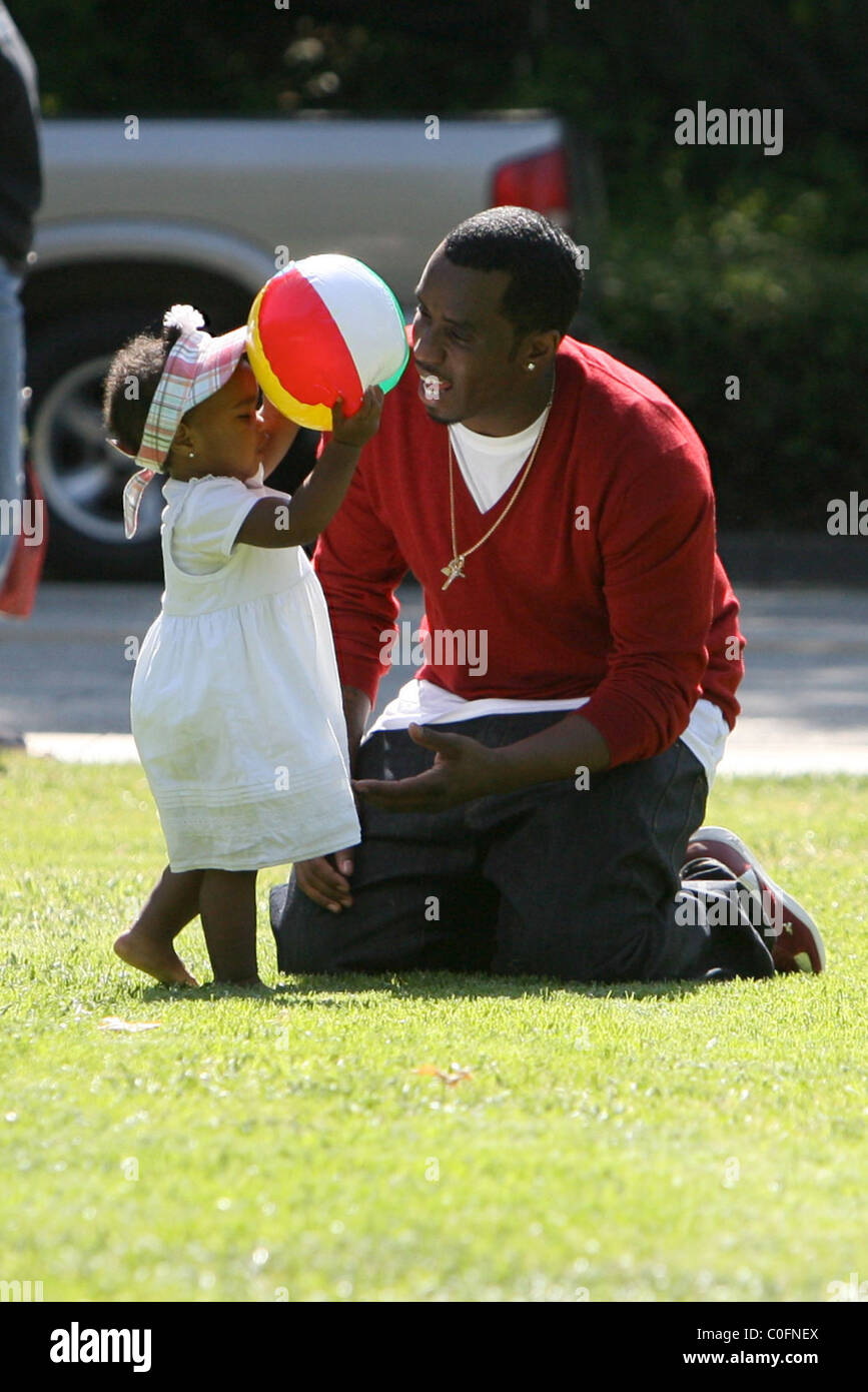 Sean 'P. Diddy' Combs plays with his twin daughters D'Lila Star Combs ...