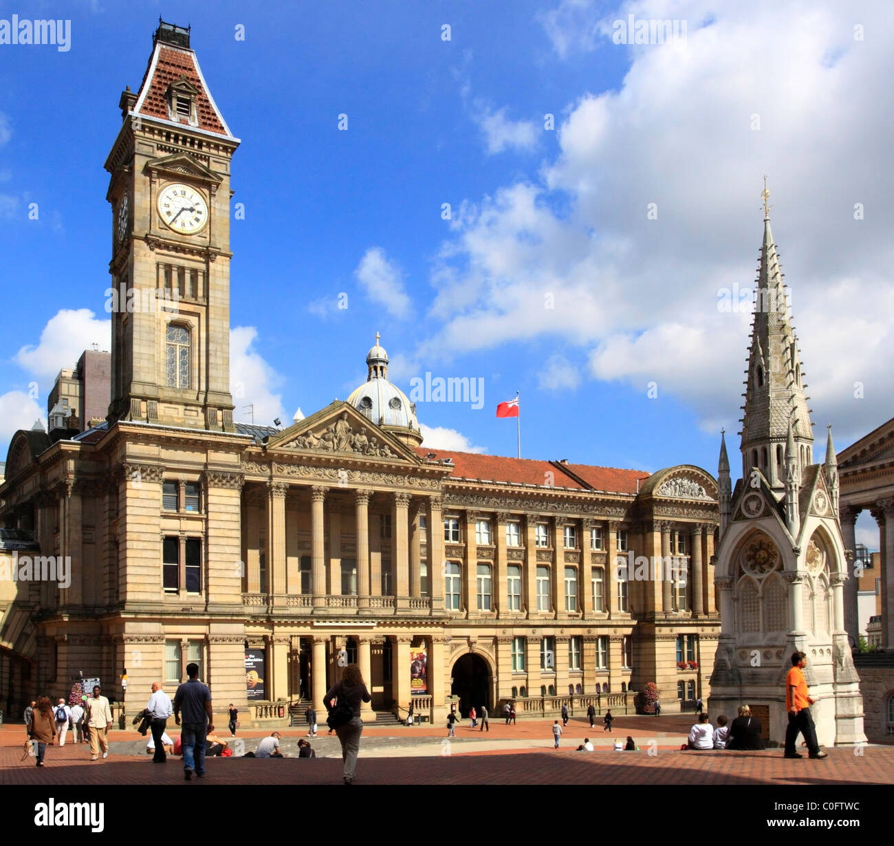 The Museum and Art Gallery and Chamberlain Monument, Chamberlain Square, Birmingham, West Midlands, England, Europe Stock Photo