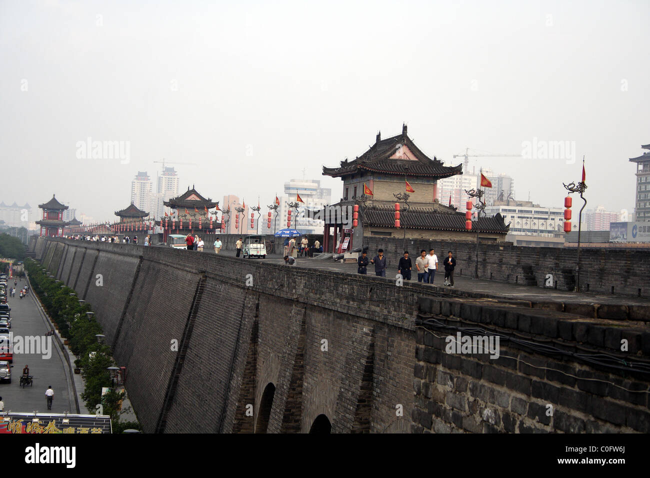 Ancient city wall of Xi'an (Changan), China Stock Photo Alamy