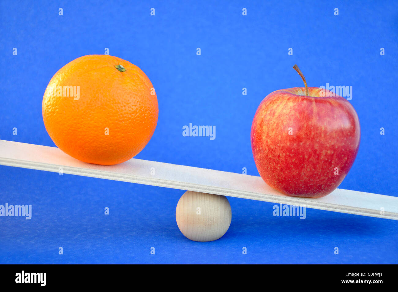 Apples and oranges comparison hires stock photography and images Alamy