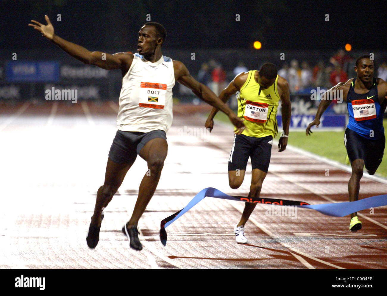 Usain Bolt wins the 100 at the Rebok Grand Prix in a new world record time  of 9.72 New York City, USA - 31.05.08 Stock Photo - Alamy
