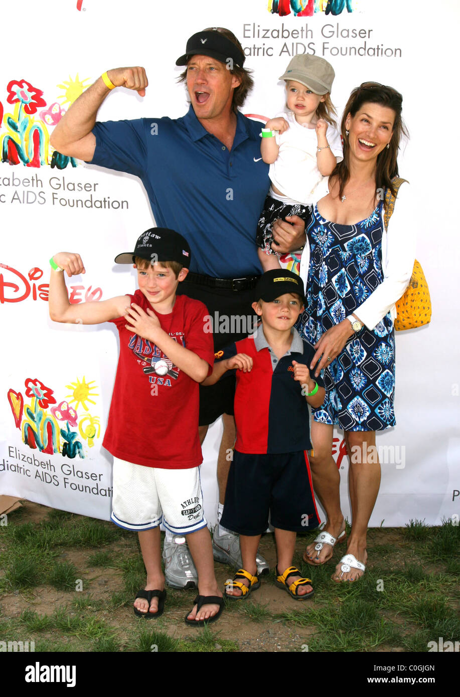 Kevin Sorbo, daughter Octavia, wife Sam and sons Braedon and Shane Time for Heroes celebrity carnival to benefit The Elizabeth Stock Photo