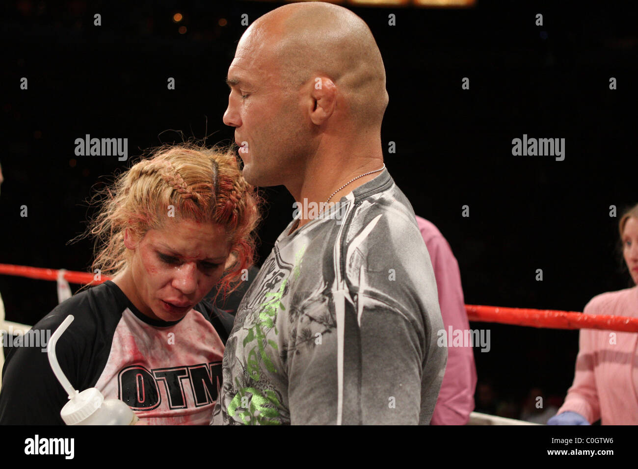 MMA fight between Kim Rose and MMA legend Randy Couture's wife Kimberly in her debut fight at the Thomas and Mack. Kim Rose won Stock Photo