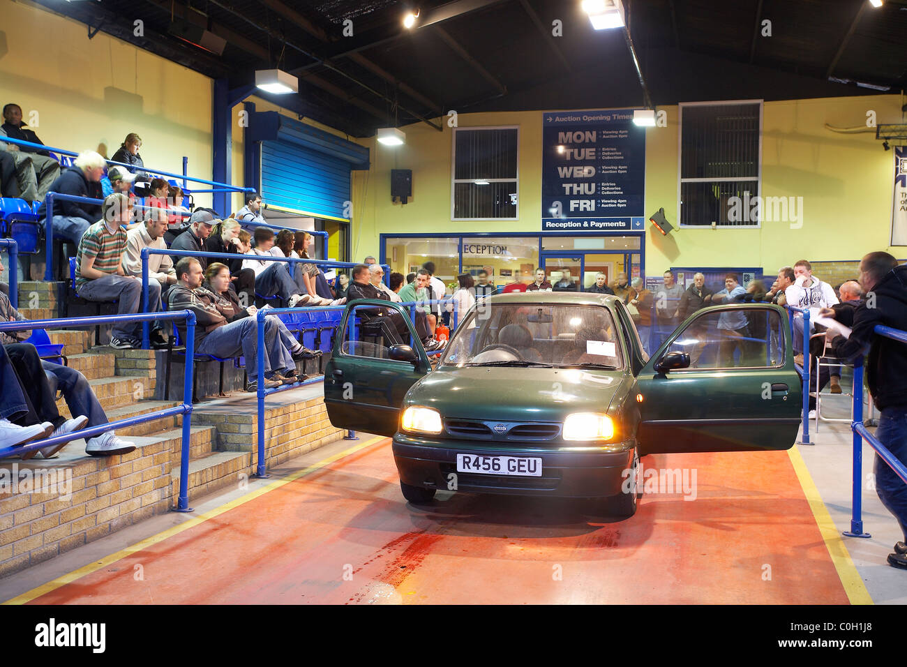 Cars being bid on at an auction in Newport, south Wales Stock Photo