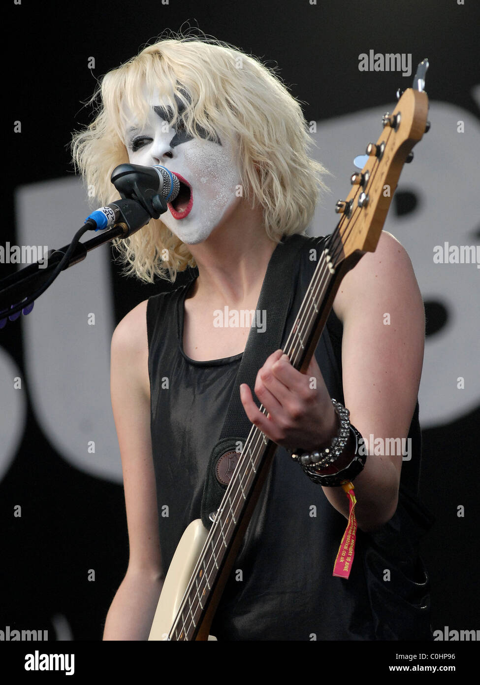 Charlotte Cooper Of The Subways Download Festival 2008 Day One at