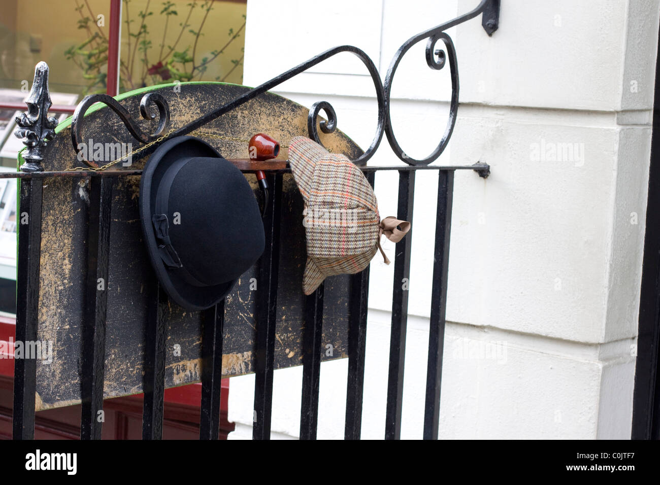 Sherlock Holmes Statue on Baker Street London Stock Photo