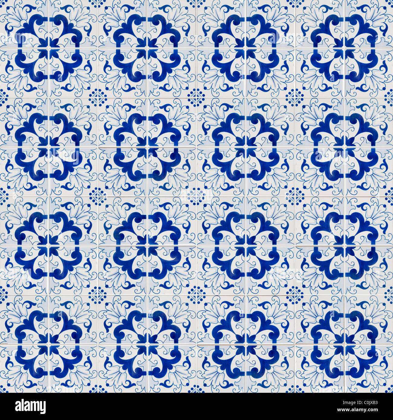 Seamless tile pattern of ancient ceramic tiles Stock Photo - Alamy