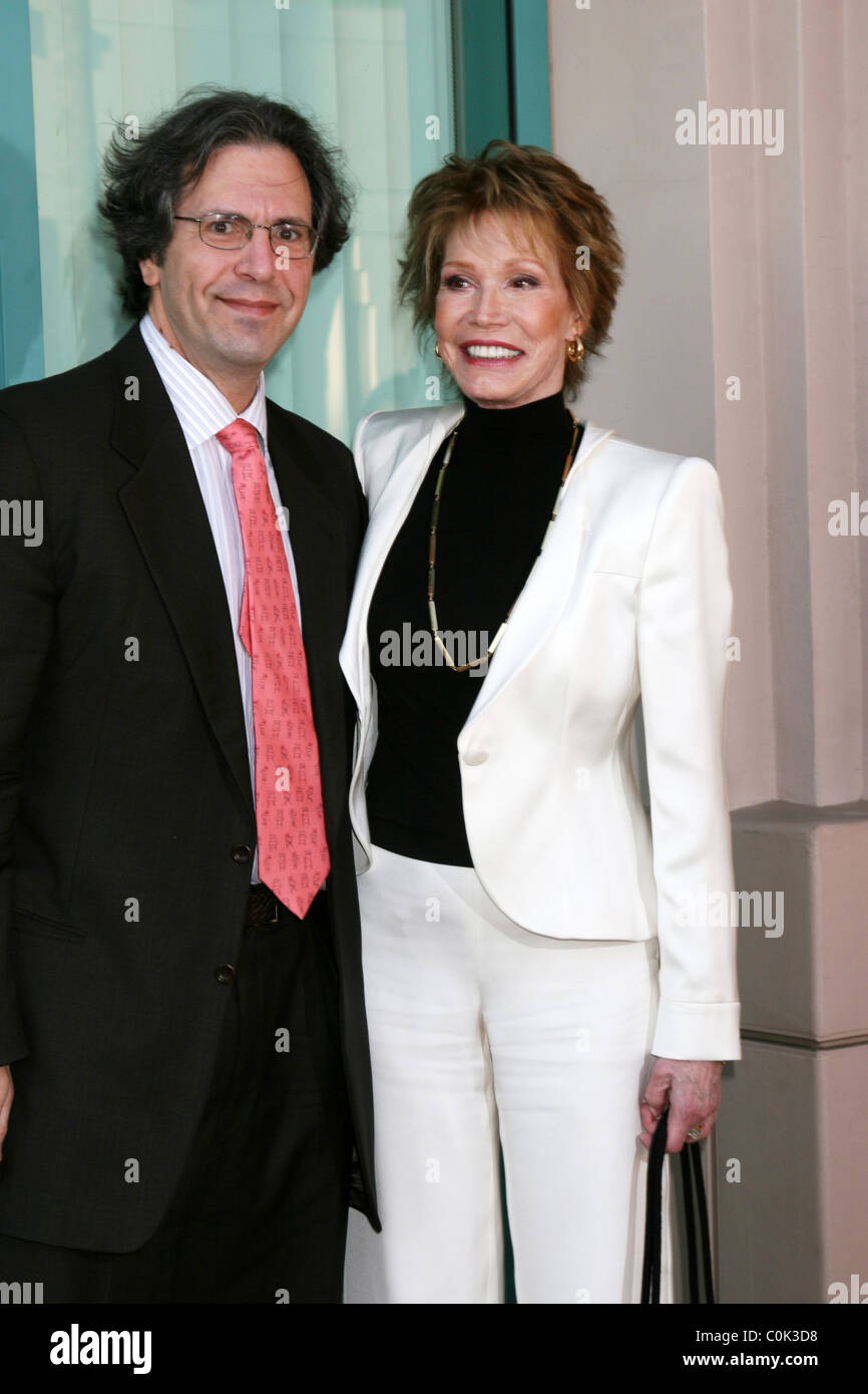 Mary Tyler Moore & husband Dr. Robert Levine arriving at the ATAS Honors Betty White 'Celebrating 60 Years on Television' at Stock Photo