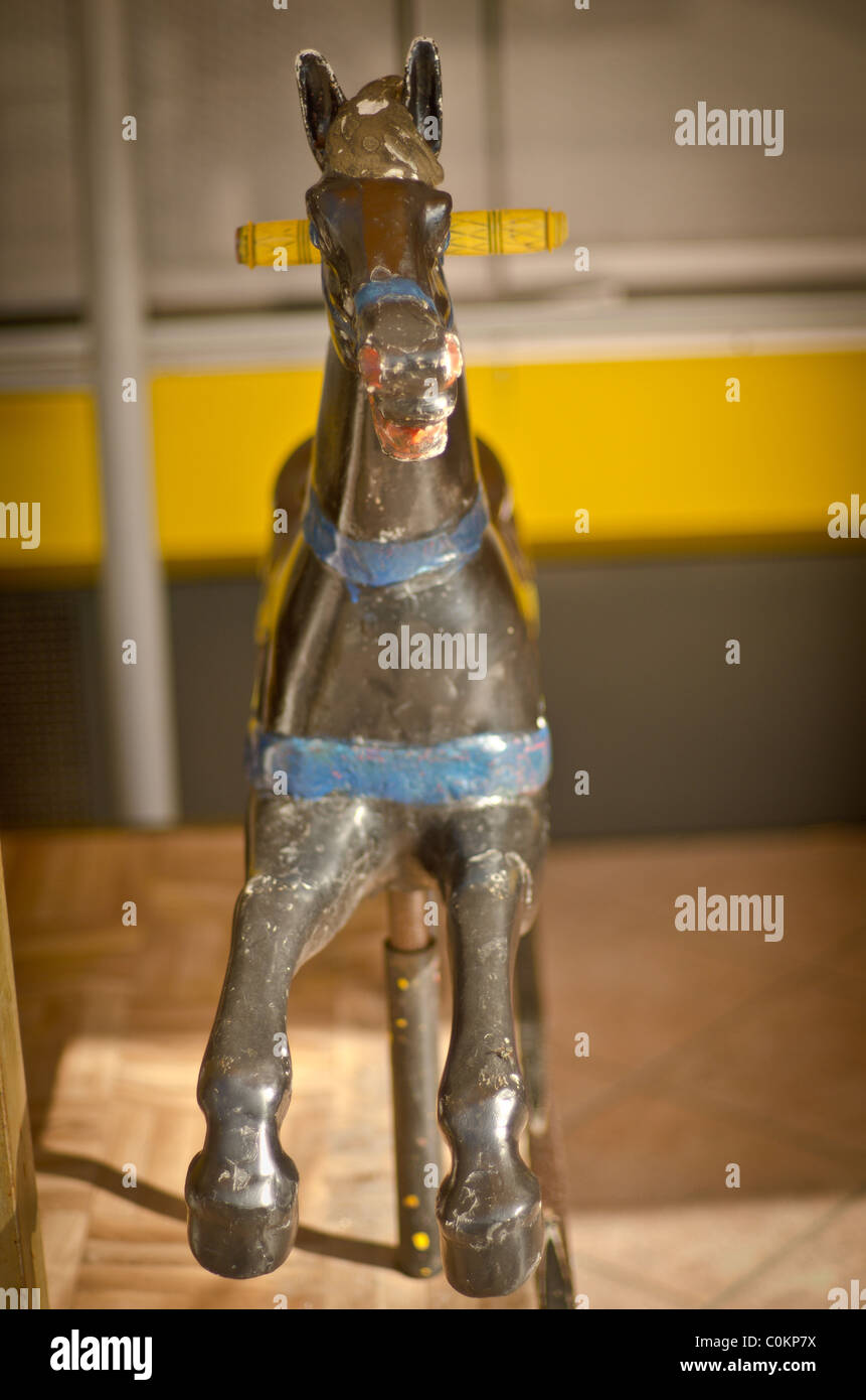 Ride horse hi-res stock photography and images - Alamy