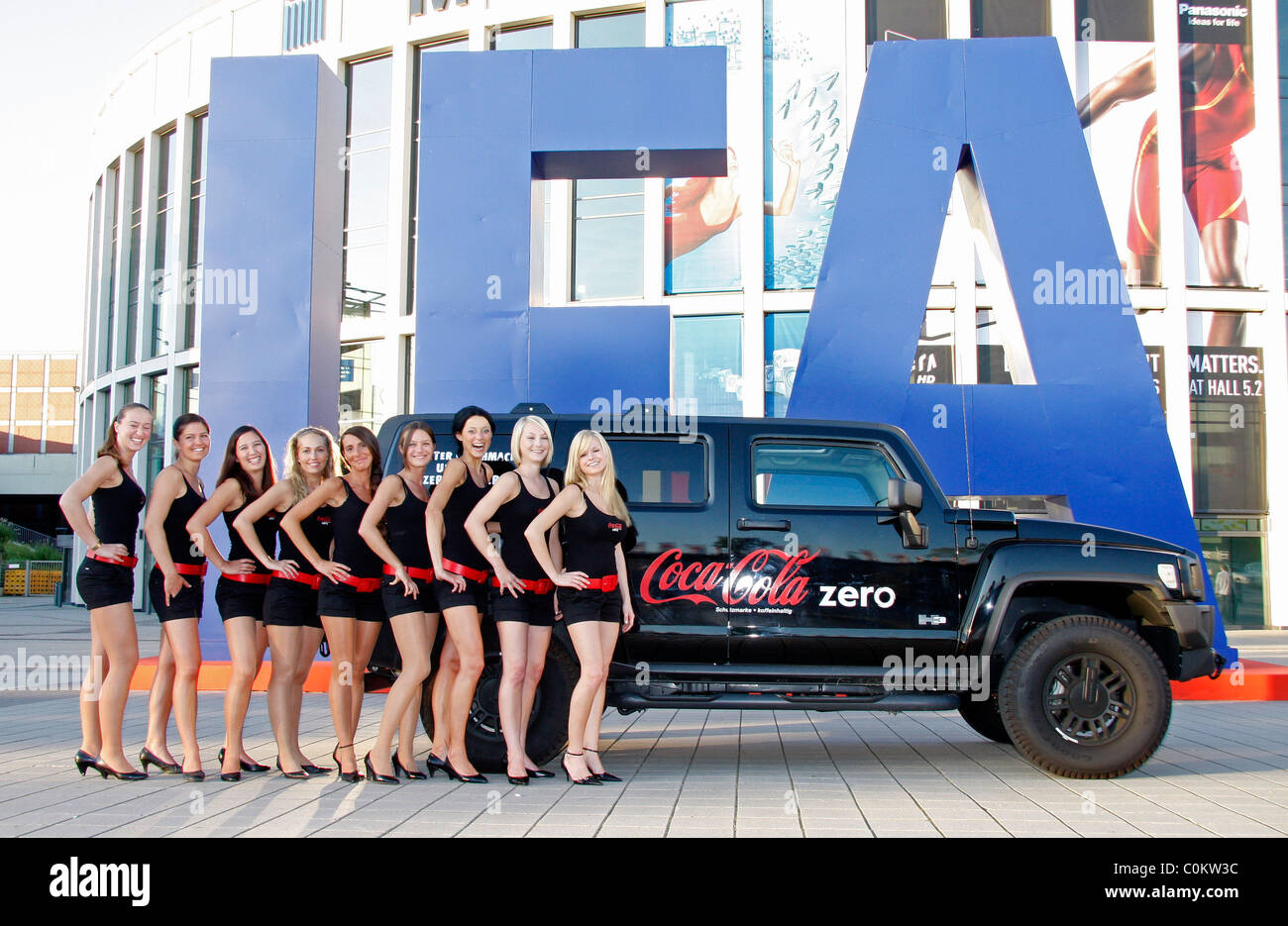 coca-cola-zero-promotion-girls-hi-res-stock-photography-and-images-alamy