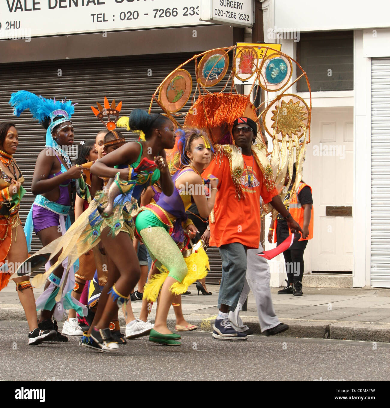 Notting hill carnival childrens day hi-res stock photography and images ...