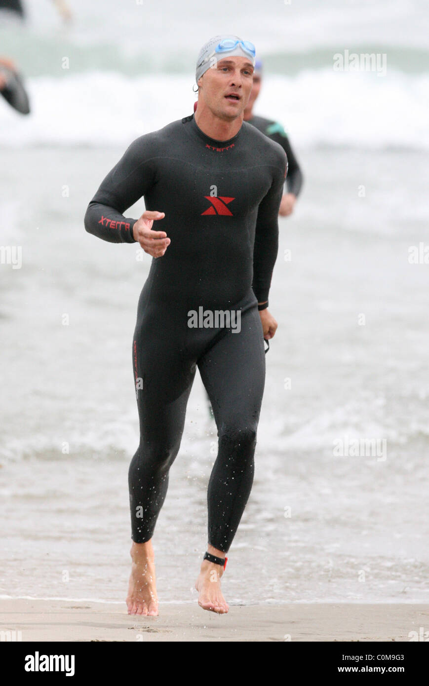 Matthew McConaughey competing in the Nautica Malibu Triathlon Los