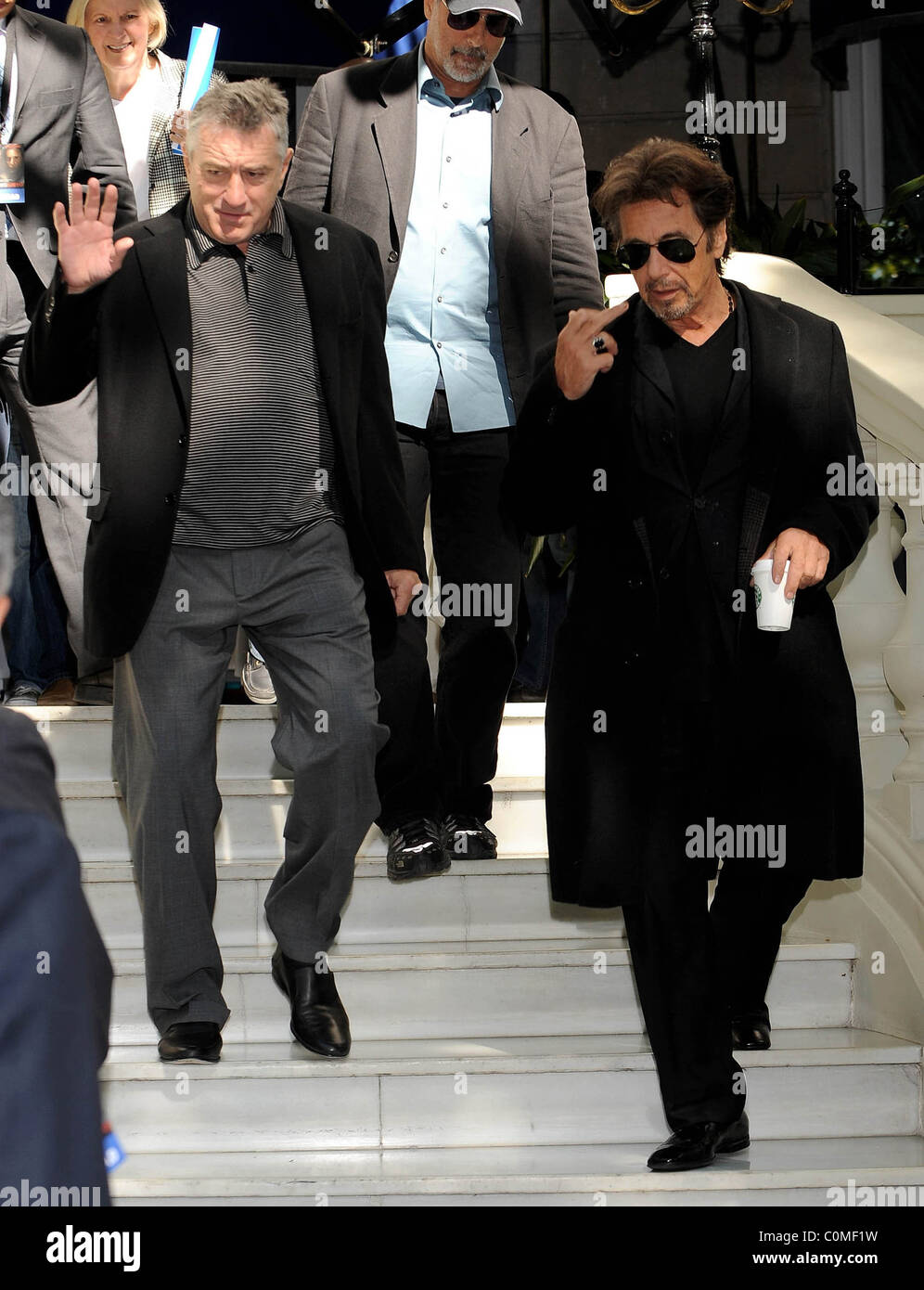 Robert De Niro and Al Pacino attend the photocall of 'Righteous Kill