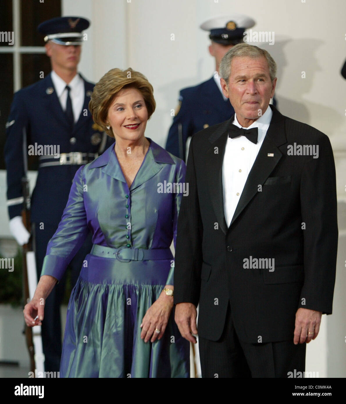 President And Laura Bush Welcome Ghana'S President John Agyekum Kufuor And  His Wife For A State Dinner In Their Honor. Sept. 15 2008. History - Item #  VAREVCHISL028EC297 - Posterazzi