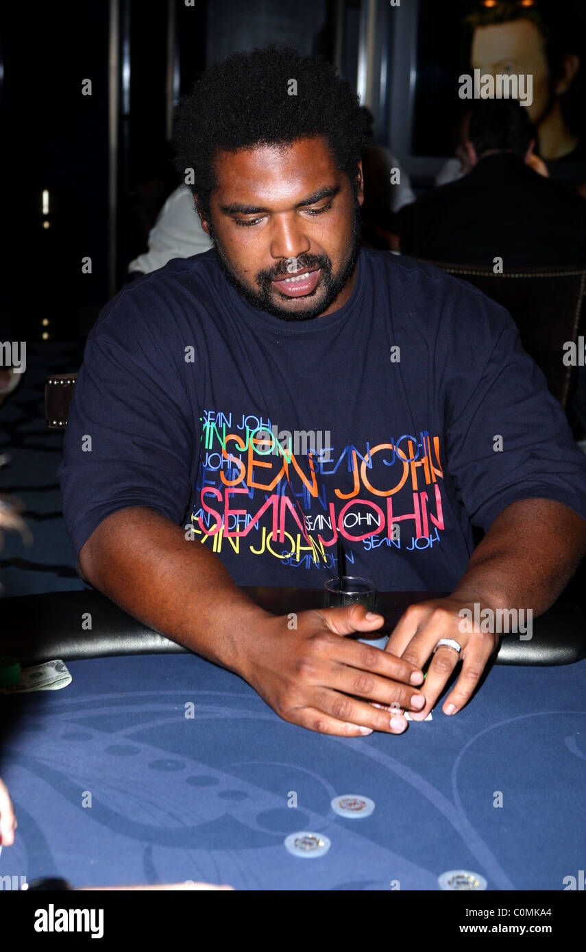 Jonathan Ogden, Attends the Sports Dream Celebrity Poker Tournament