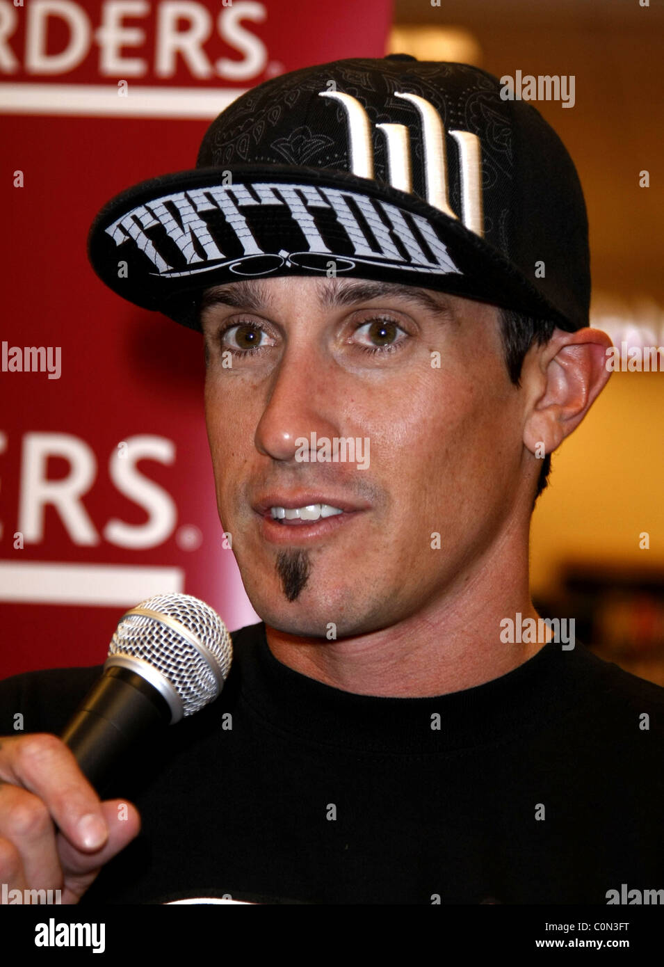 Carey Hart book signing at Borders Book Store at Town Center Las Vegas