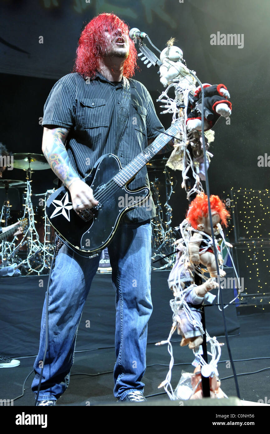 Shaun Morgan of Seether playing live at The Seminole Hard Rock Hotel ...