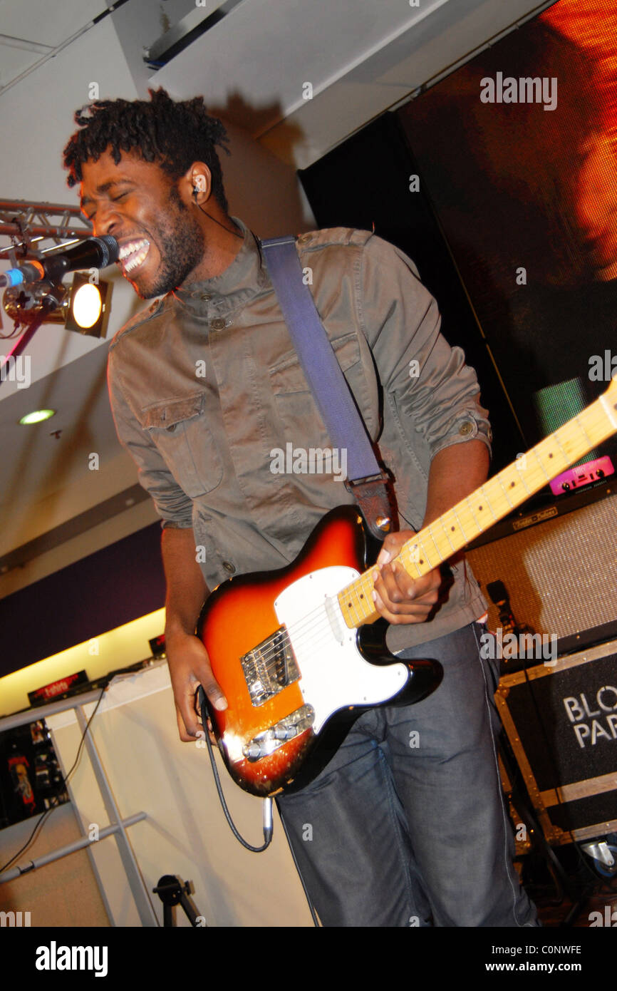 Kele Okereke of Bloc Party performing live at HMV on Oxford Street London, England. 27.10.08