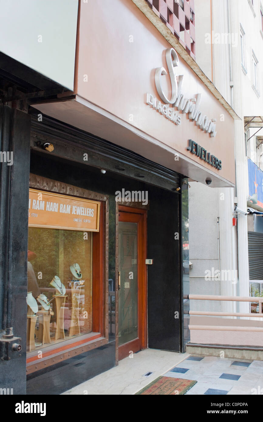 Facade jewelry hires stock photography and images Alamy