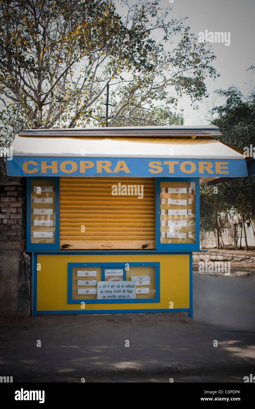 Closed store, New Delhi, India Stock Photo