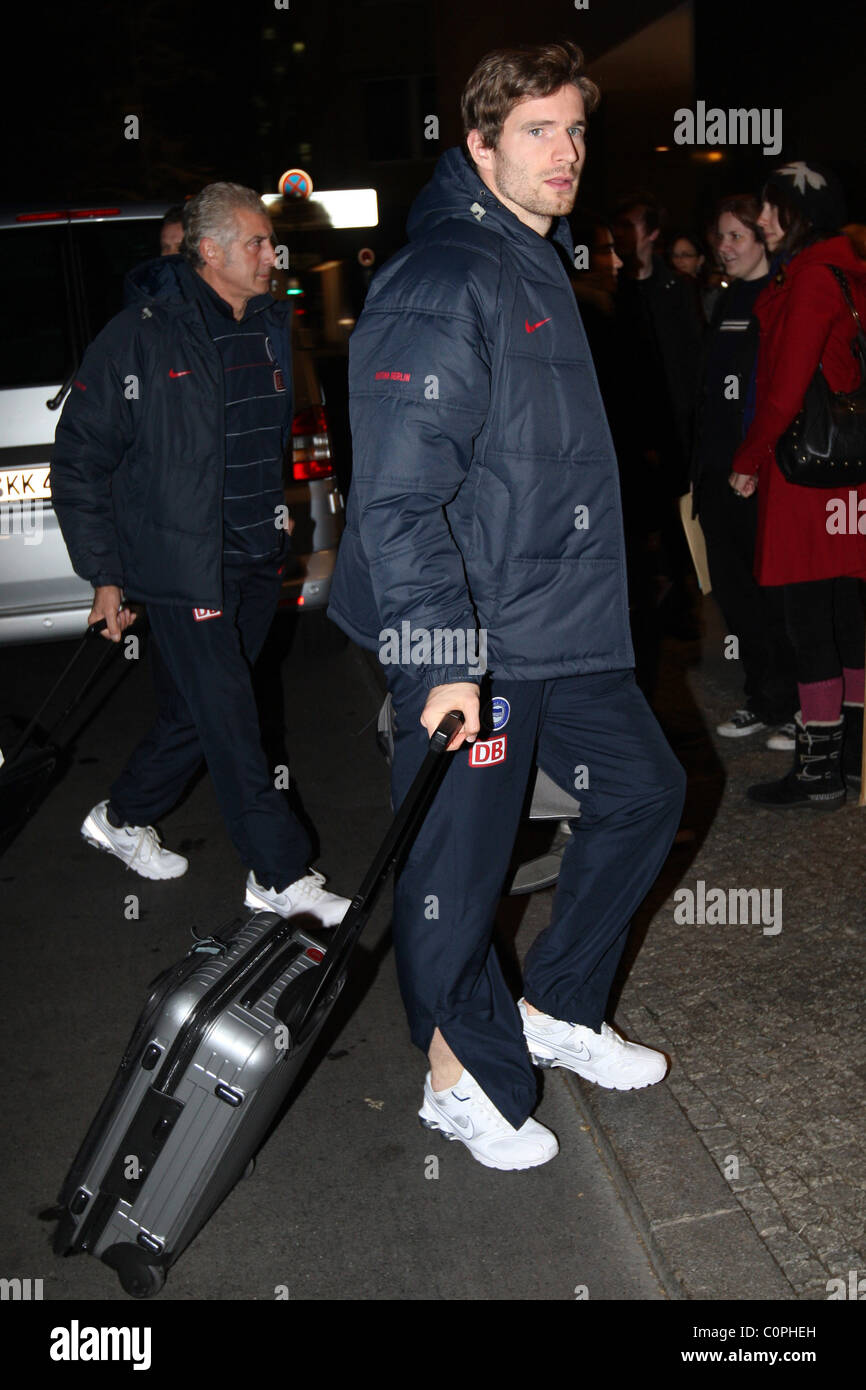 German soccer player Arne Friedrich of Hertha BSC arriving at Hyatt Hotel Berlin, Germany - 08.11.08 Stock Photo