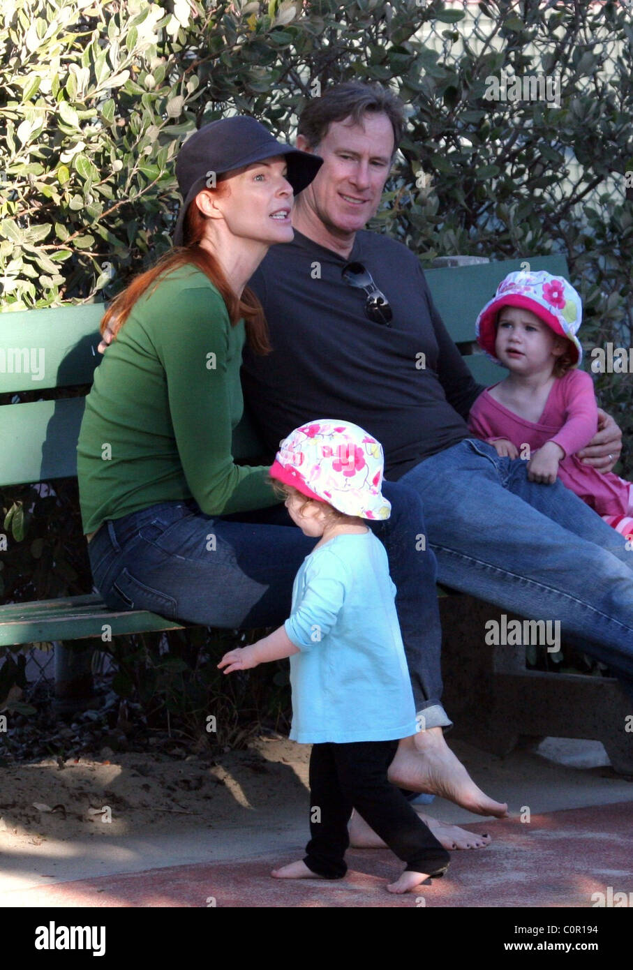 Savannah mahoney and eden mahoney hi-res stock photography and images ...