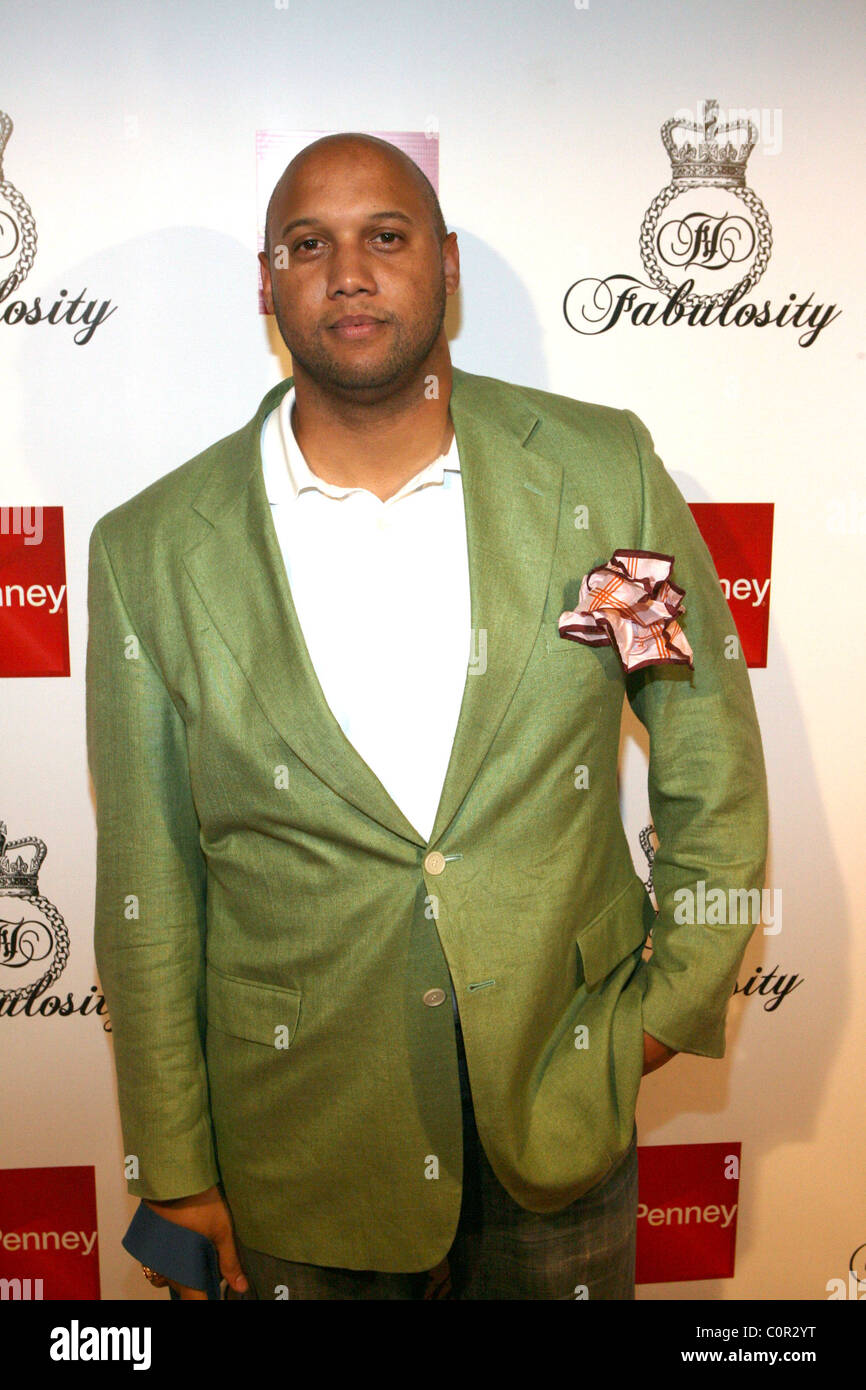 Marc Gunn Kimora Lee Simmons' clothing line 'Fabulosity' for JCPenney(02)