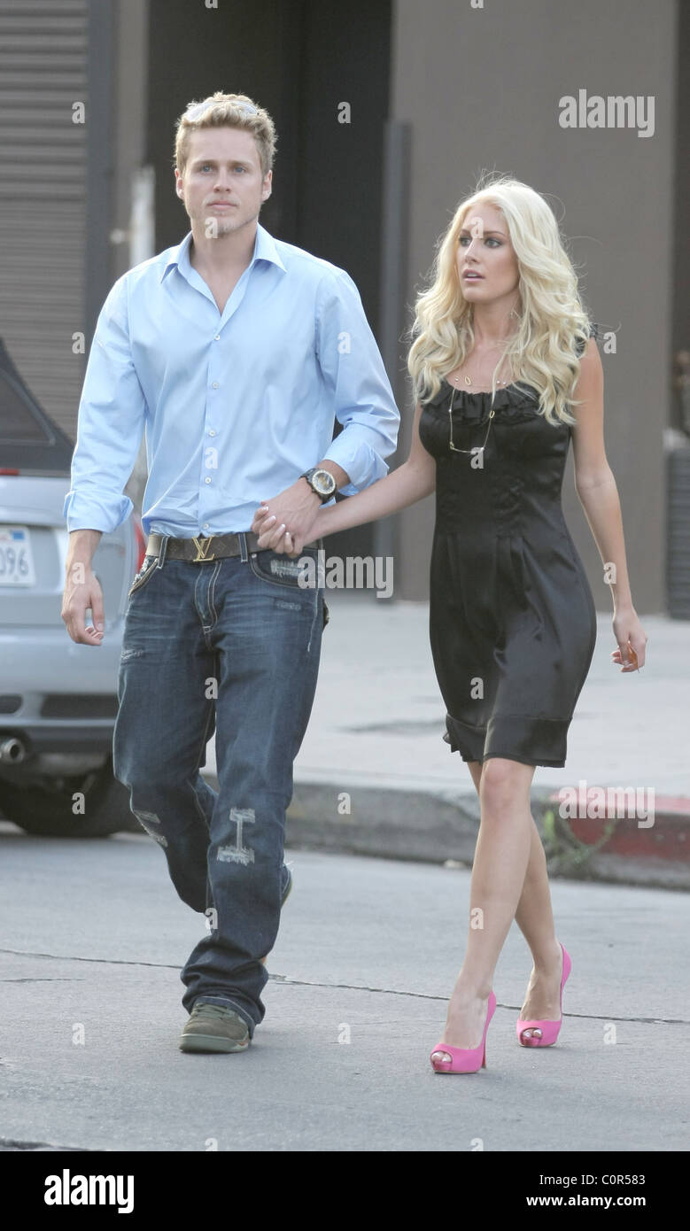 Heidi Montag and Spenser Pratt walk along Melrose Place looking at boutiques Los Angeles, California - 16.07.08 Stock Photo