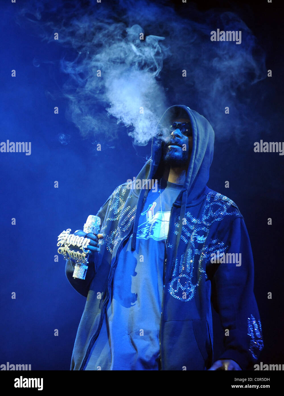 American Rapper Snoop Dogg Smoking On Stage While Performing In Concert At The Heineken Music Hall Amsterdam The Netherlands Stock Photo Alamy