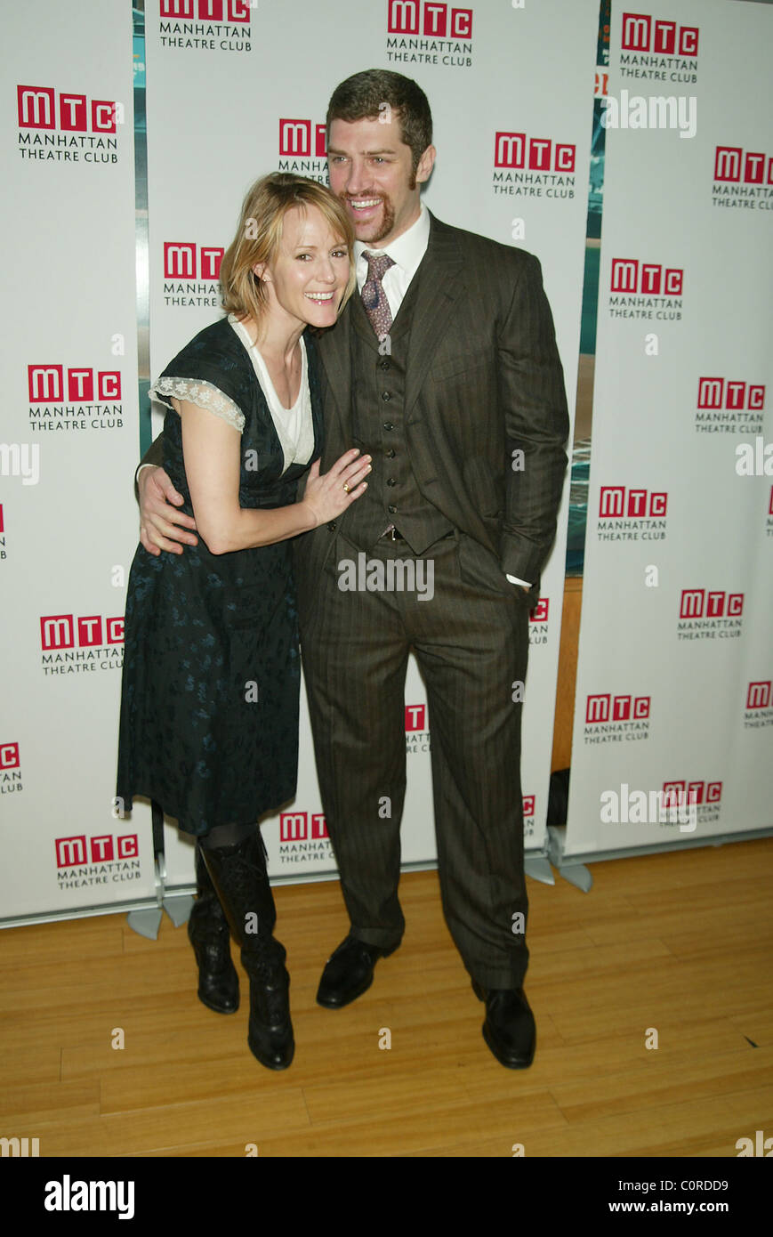 Mary Stuart Masterson And Her Husband Of Two Years Jeremy Davidson Opening Night After Party For The Mtc Production Of Back Stock Photo Alamy