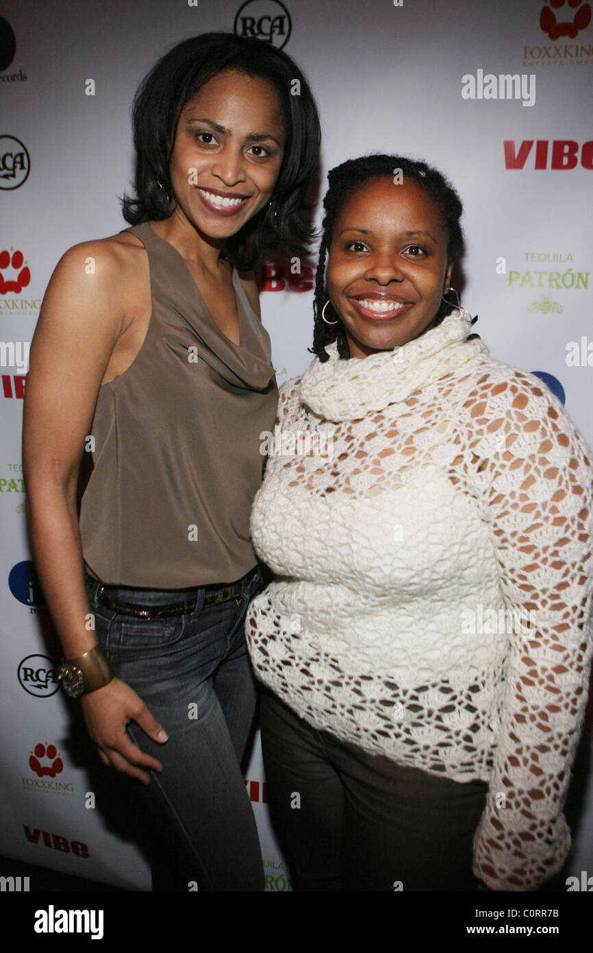 l to r: Rhonda Haynes and Olivia Scott-Perkins at The Jamie Foxx album ...