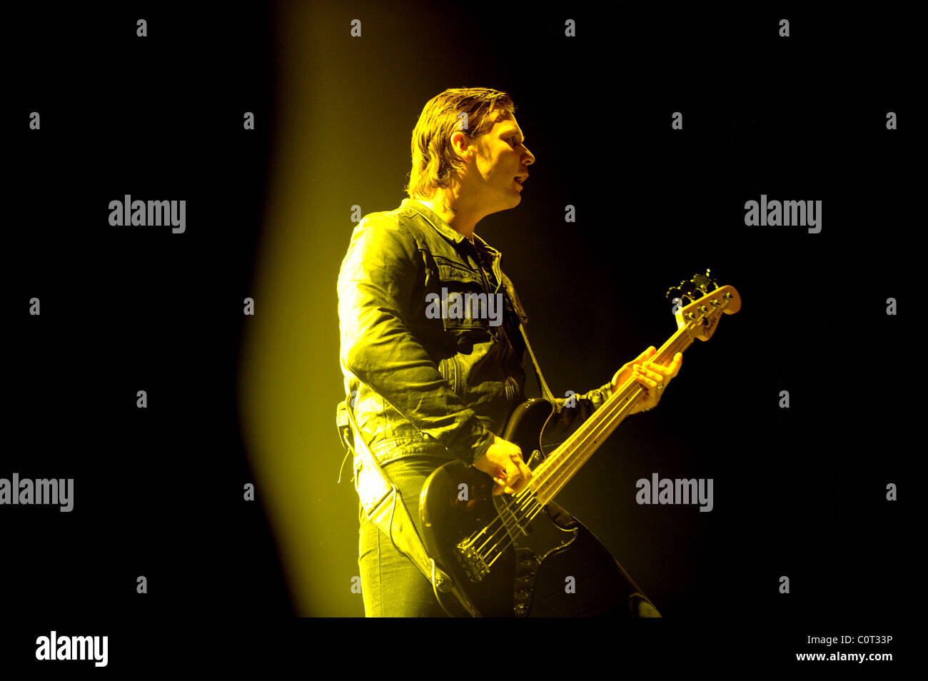 Richard jones stereophonics performing at the o2 arena london hi-res ...