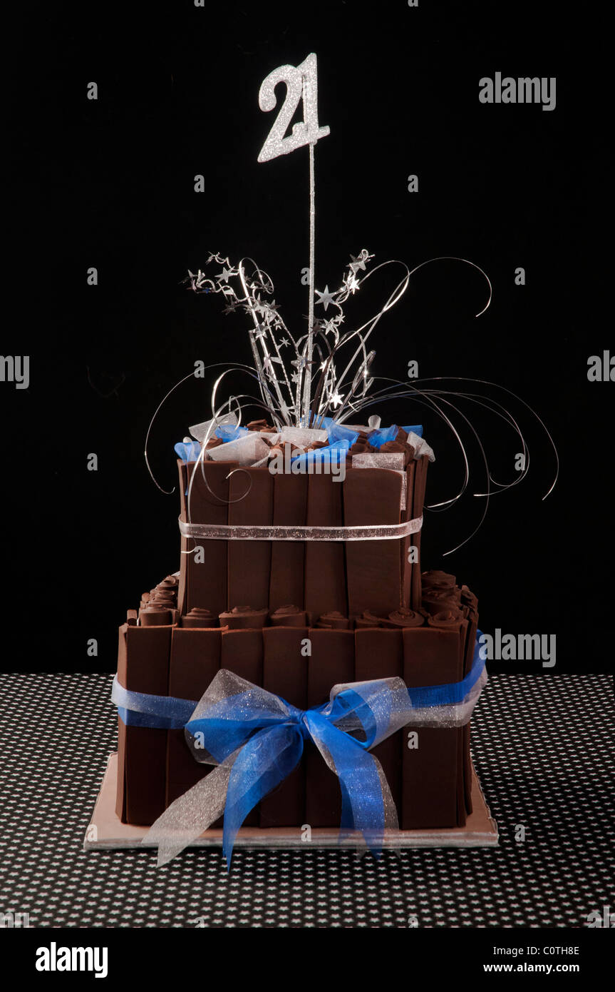 21st birthday cake hi-res stock photography and images - Alamy