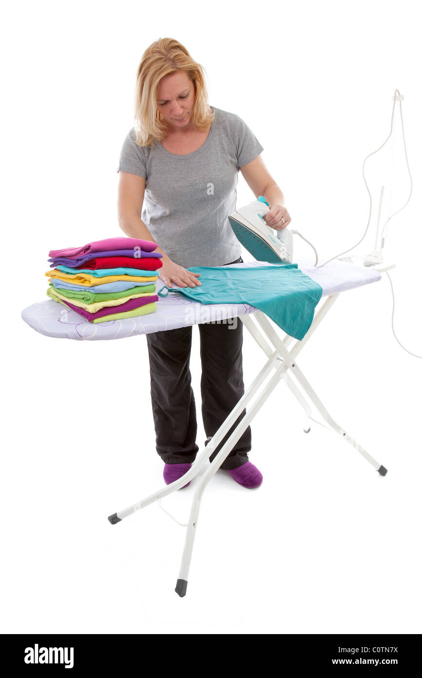 Глажка белья. Глажка утюгом. Do the ironing picture for kids. Doing the ironing перевод. Doing the ironing перевод.