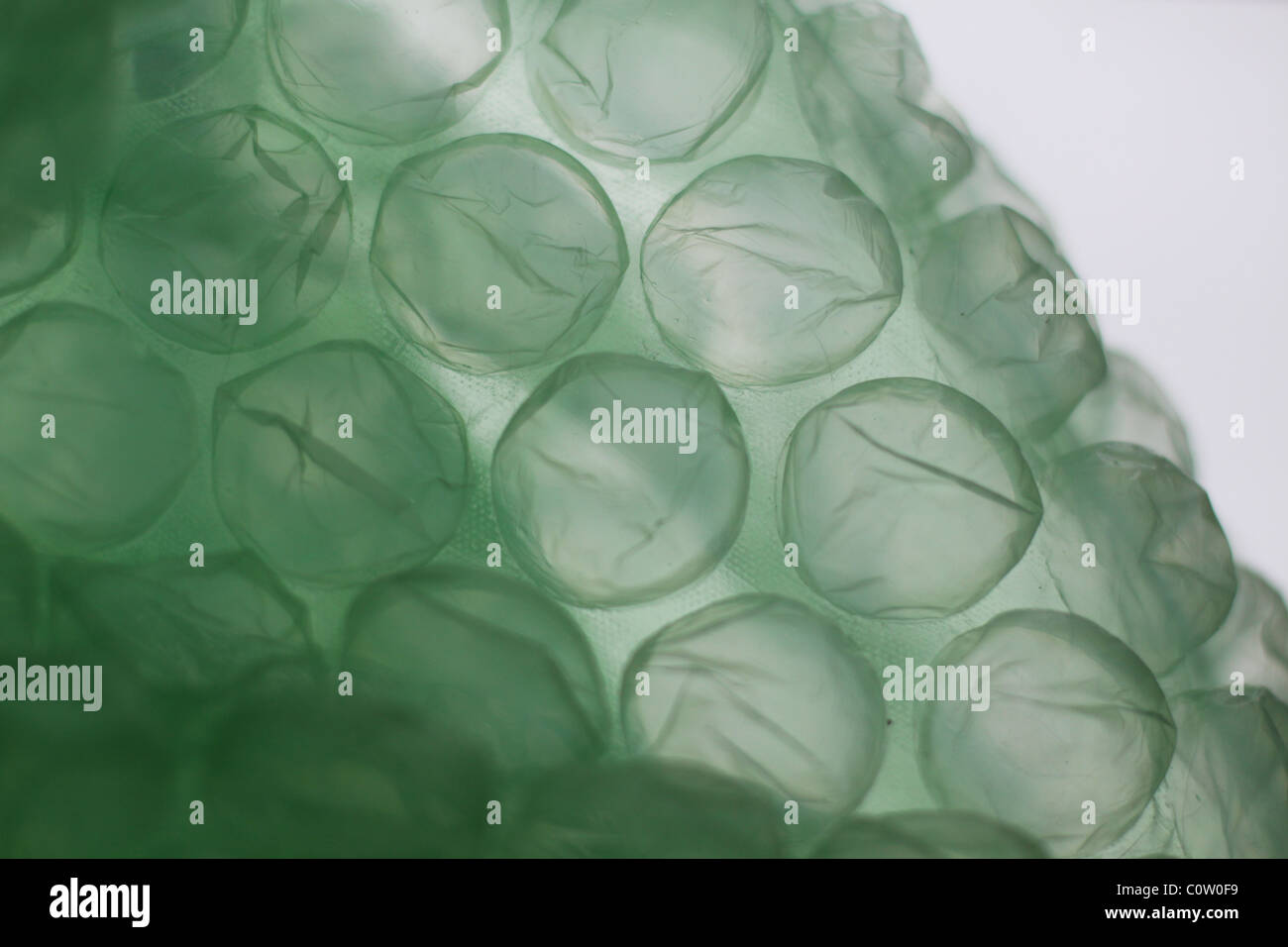 Green bubble wrap hires stock photography and images Alamy