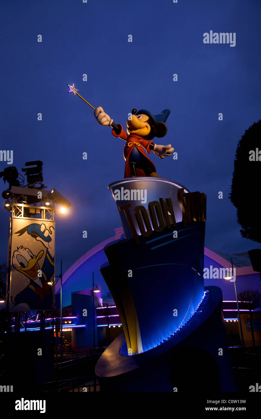 Statue mickey mouse wizard magician hi-res stock photography and images -  Alamy
