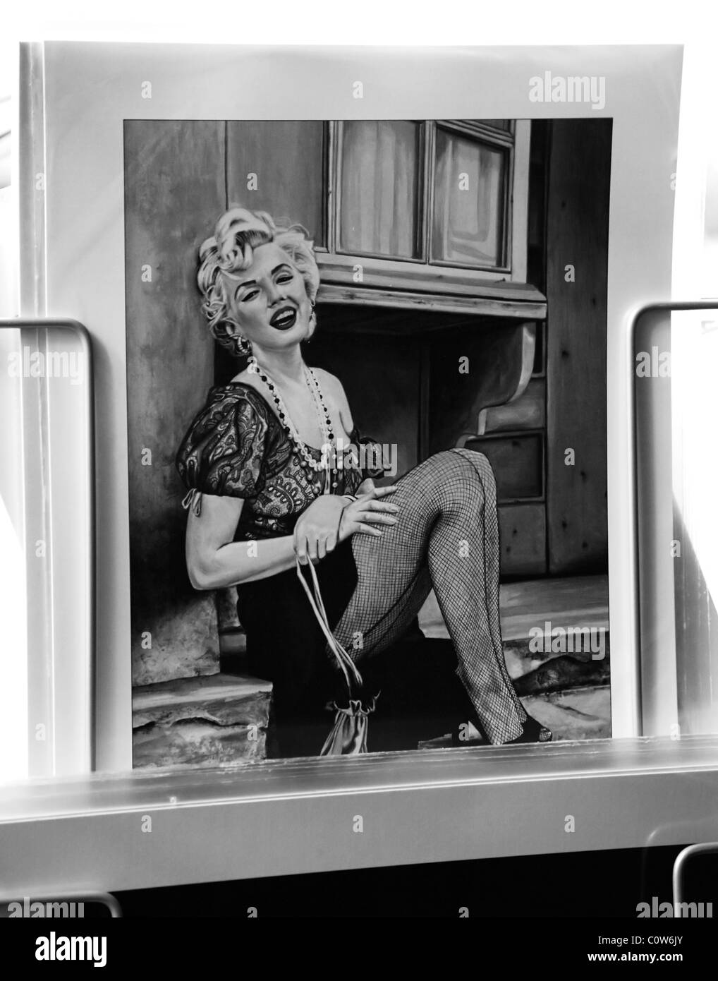 Marilyn monroe print Black and White Stock Photos \u0026 Images - Alamy, image size:1018x1390