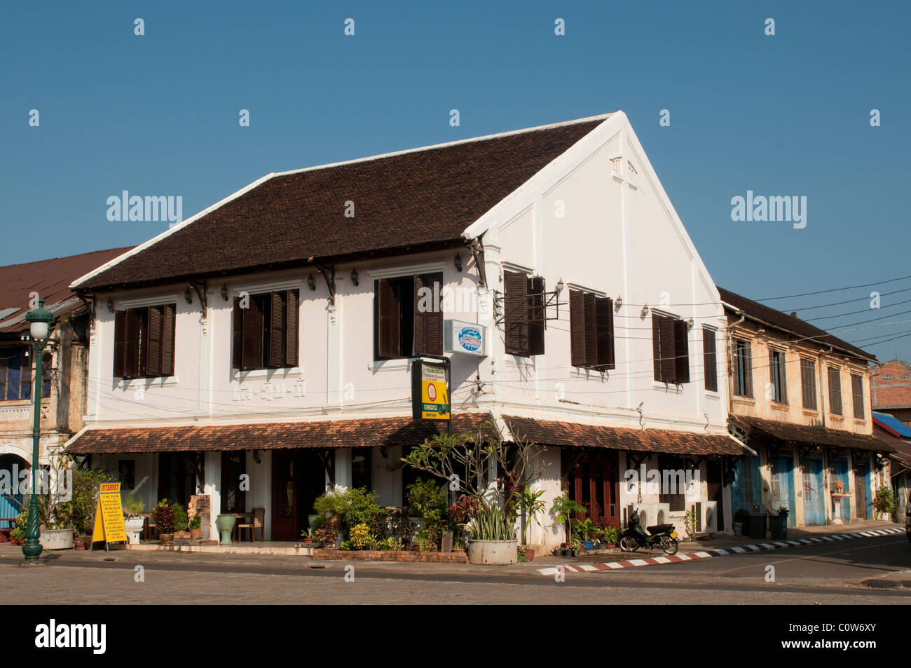 French colonial houses on the main square, Savannakhet, Laos Stock Photo