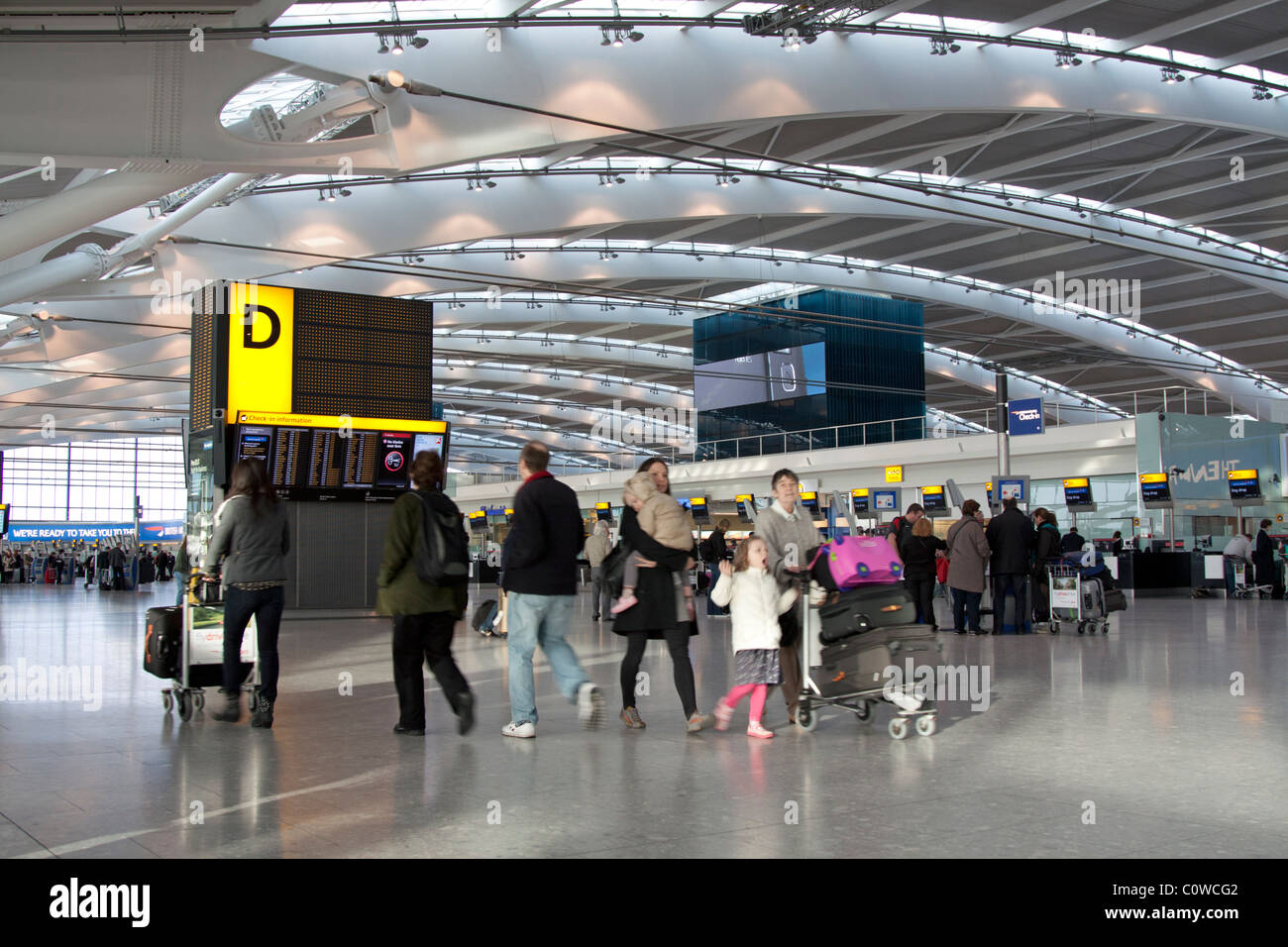 Checkin Hall Terminal 5 Heathrow Airport London Stock Photo Alamy