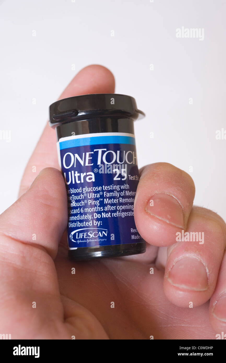 Studio shot of One Touch Ultra diabetes glucose meter test strips Stock  Photo - Alamy