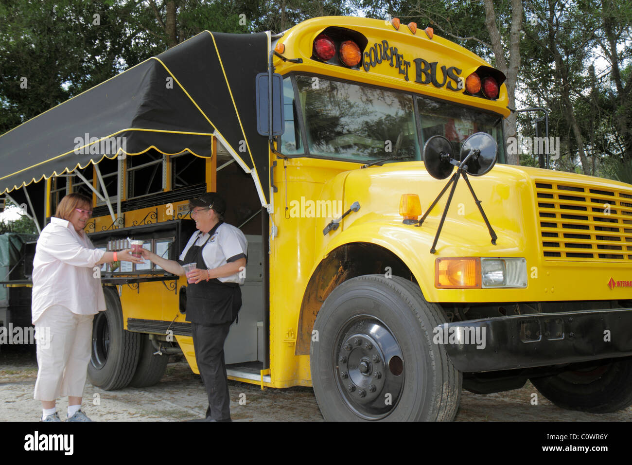 Bus restaurant hires stock photography and images Alamy